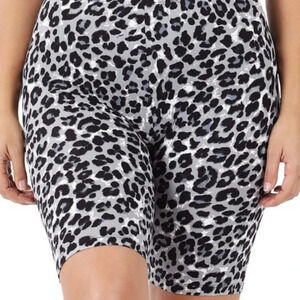 NEW Plus Size Animal print biker shorts